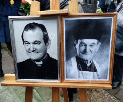 Pożegnanie + ks. Stanisława Sarowskiego - Relacja